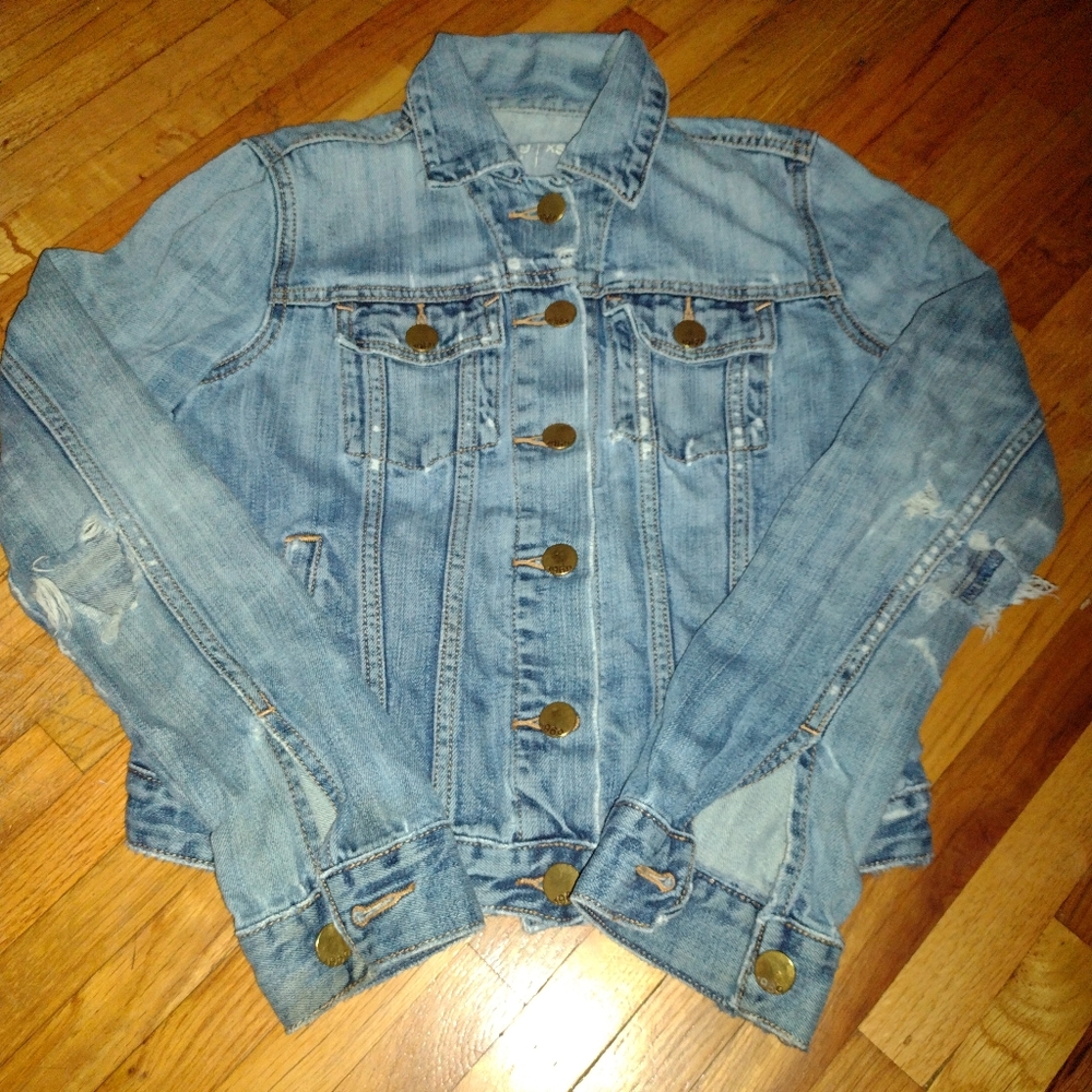 gap 1969 Stylish Denim Jacket with Brass Buttons